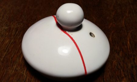 teapot lid fixed with sugru