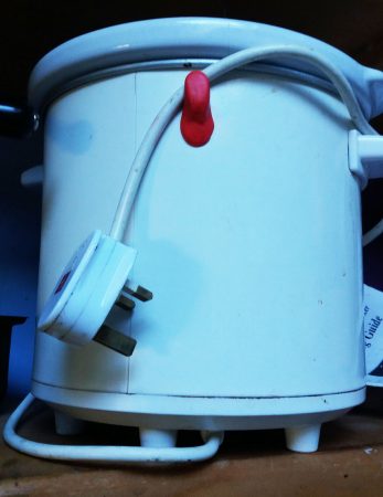 Sugru on slow cooker